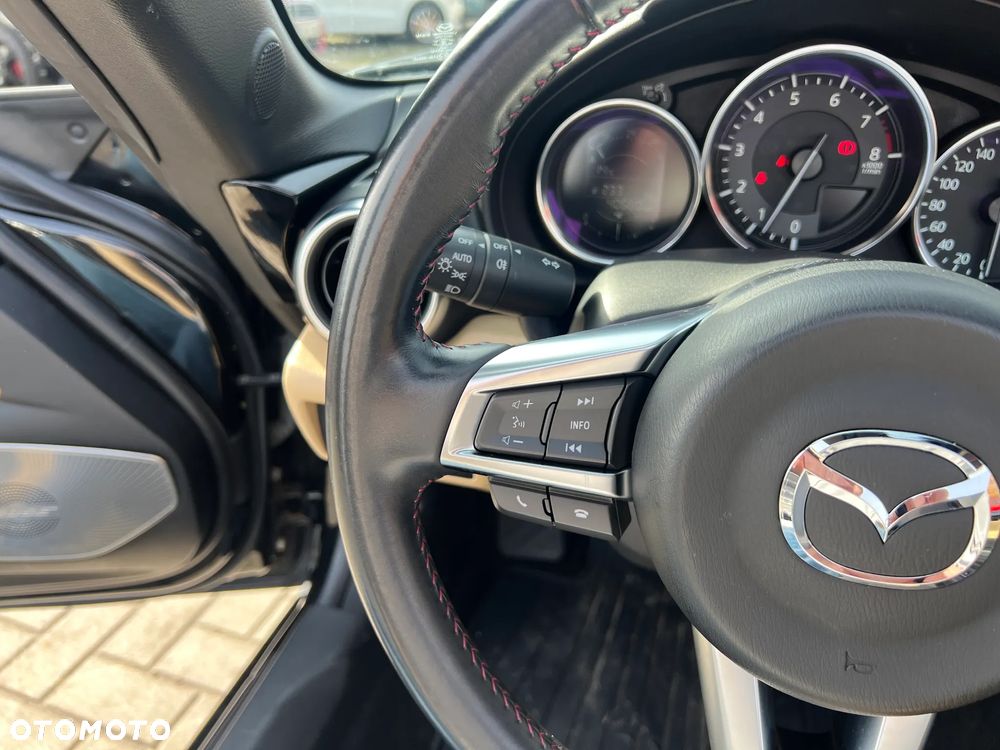 Mazda MX-5 - 10