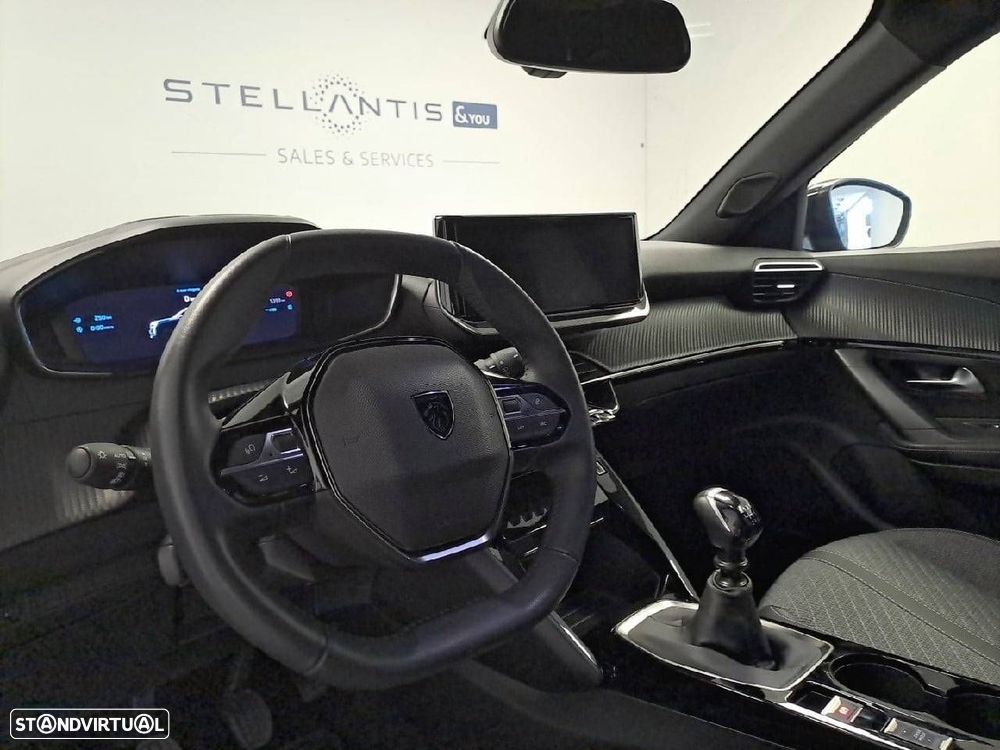 Peugeot 2008 1.2 Allure - 8