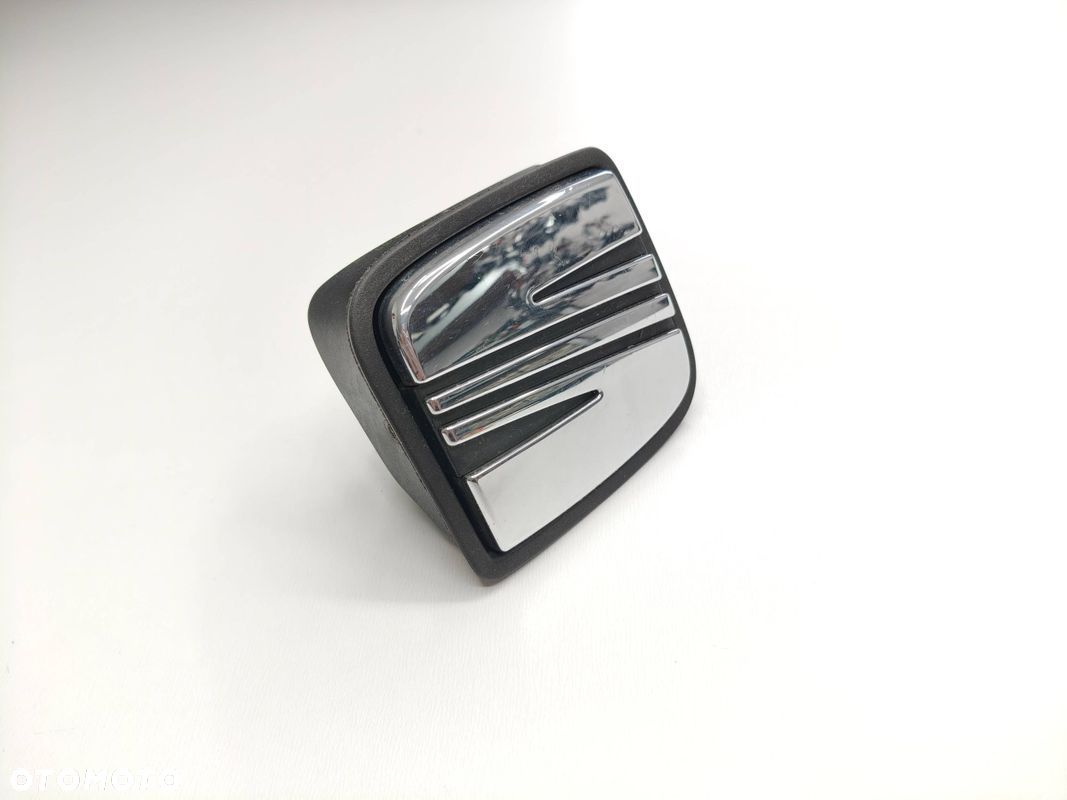 KLAMKA KLAPY BAGAŻNIKA SEAT LEON II IBIZA 6J EXEO ALTEA 6J4827565A - 1