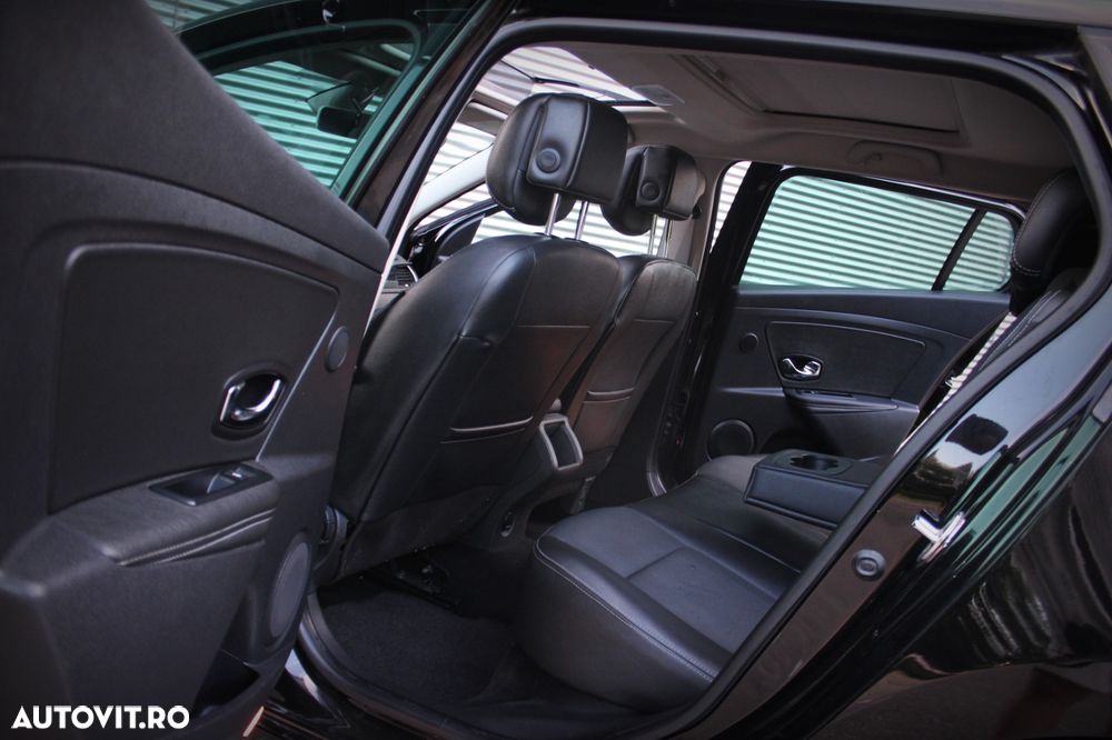 Renault Megane ENERGY dCi 110 Start & Stop Bose Edition - 8