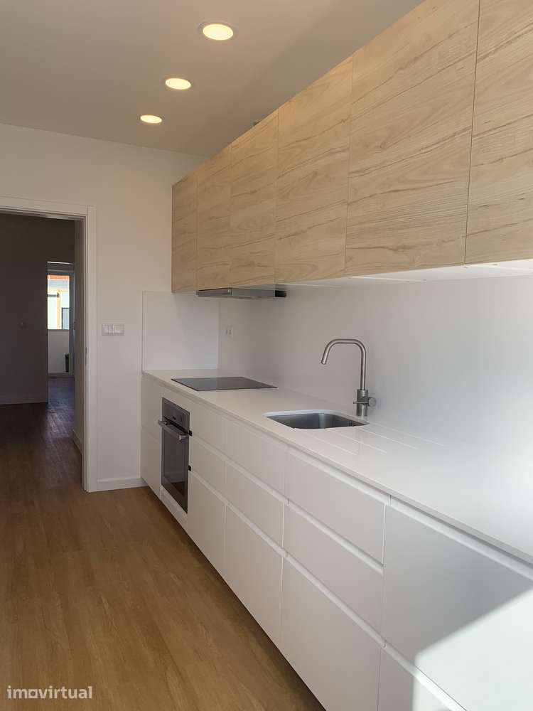 Apartamento T2 para Arrendamento na Amadora! - Grande imagem: 3/15
