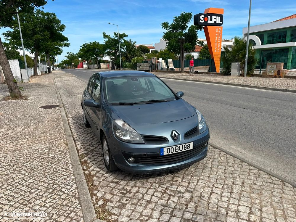 Renault Clio 1.5 dCi Confort - 3