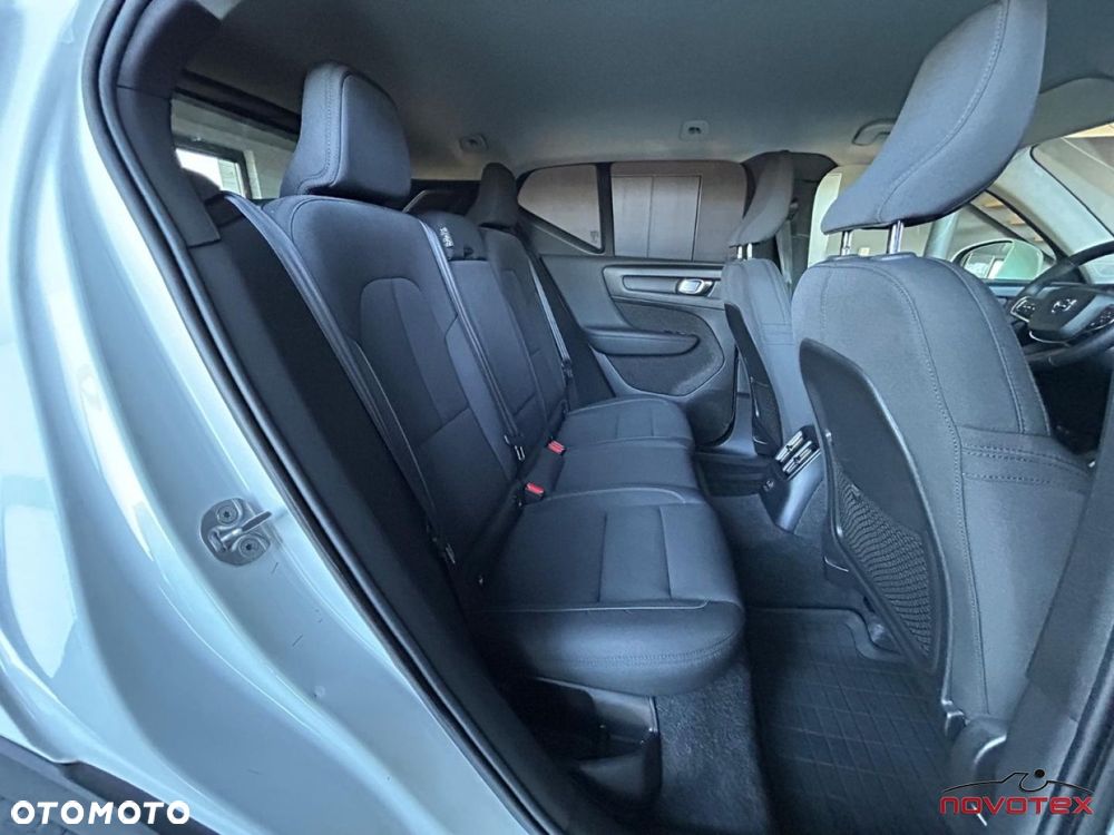 Volvo XC 40 - 19