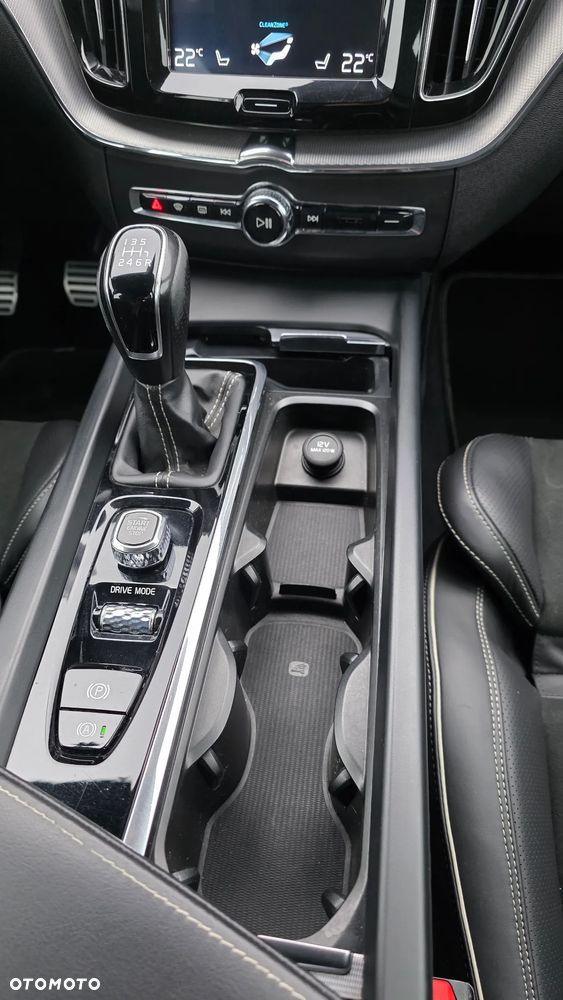 Volvo XC 60 D3 R-Design - 34