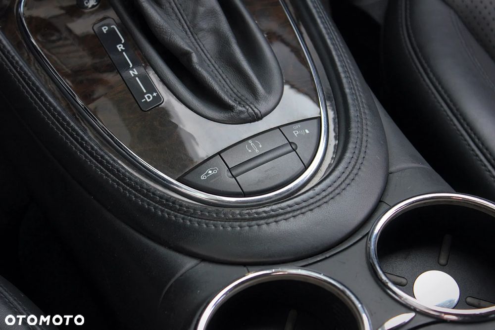Mercedes-Benz CLS 55 AMG - 25