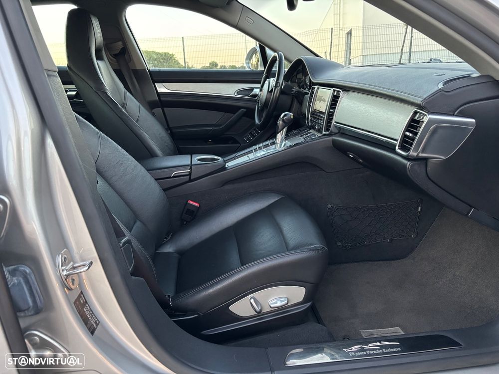 Porsche Panamera 3.0 V6 - 33