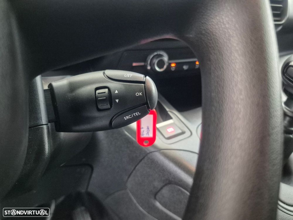 Fiat Doblo Outro - 13