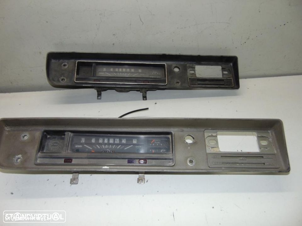 Datsun 1200 conta-km's - 1