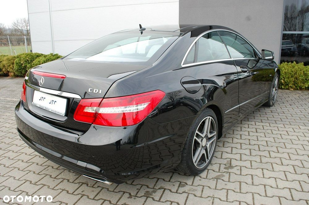 Mercedes-Benz Klasa E - 14