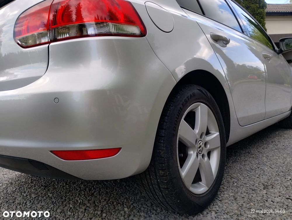 Volkswagen Golf 1.6 TDI DPF Trendline - 12