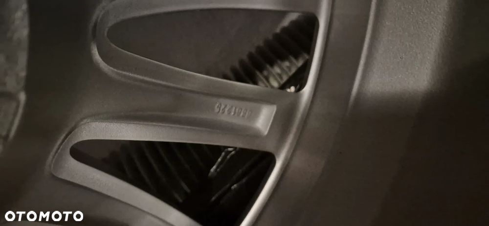 Sprzedam felgi 19 cali z oponami do BMW 7 G11 G12 - 9