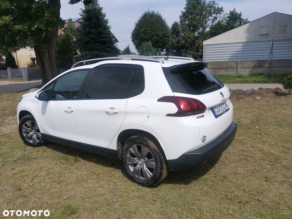Peugeot 2008 1.2 Pure Tech GPF Active S&S - 3