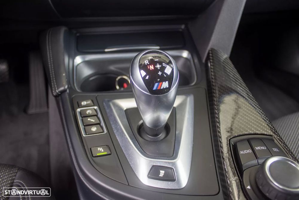 BMW M3 Auto - 21