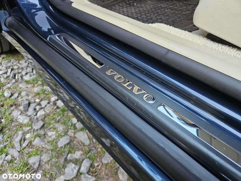 Volvo V70 D4 Momentum - 16