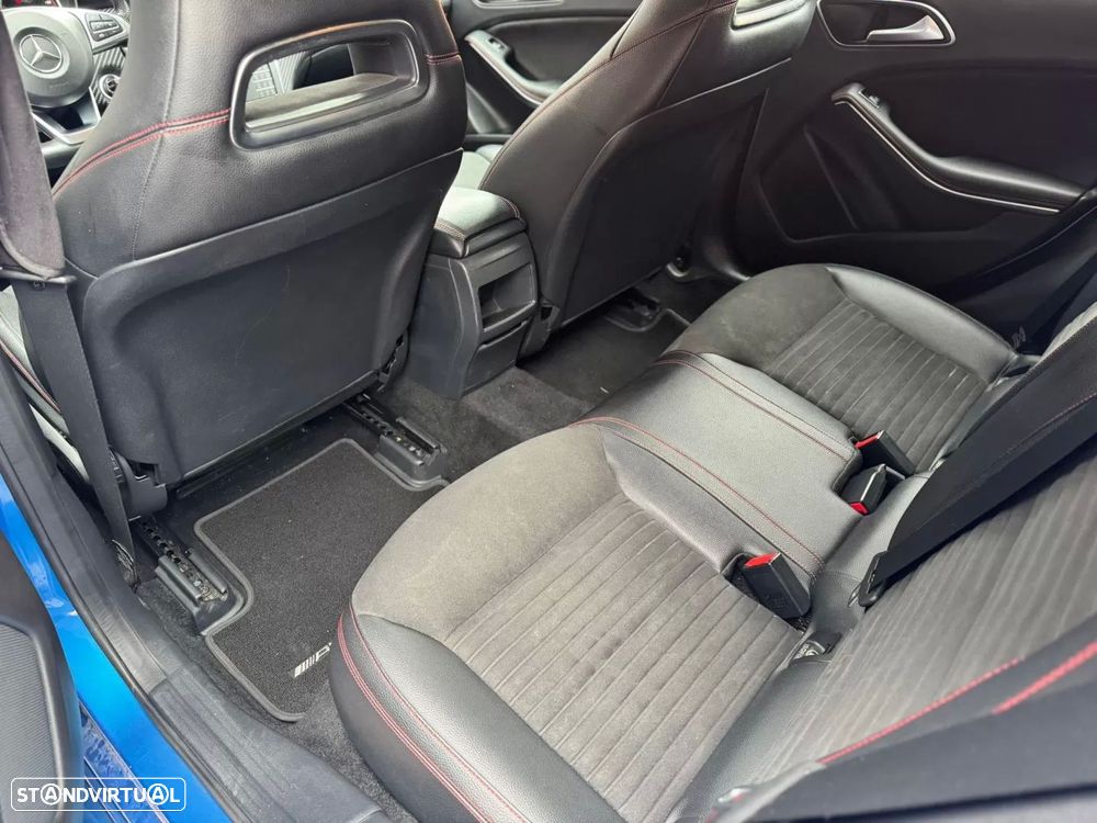 Mercedes-Benz A 180 d AMG Line - 15