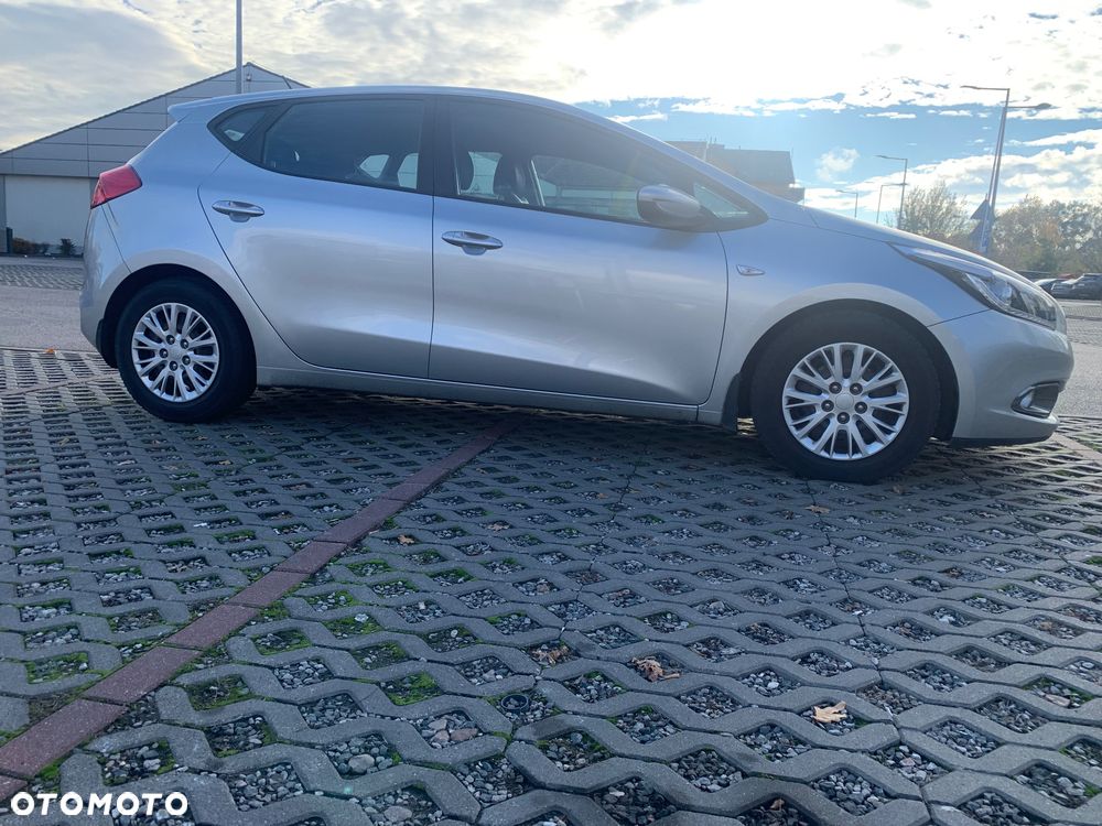 Kia Ceed Cee'd 1.6 CRDi M - 15