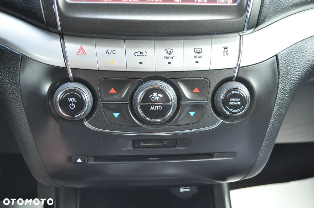 Fiat Freemont 2.0 Multijet Lounge AWD - 28