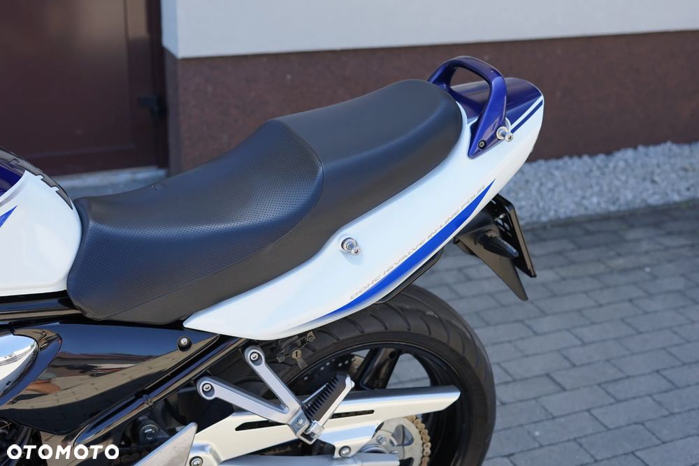 Suzuki Bandit - 24