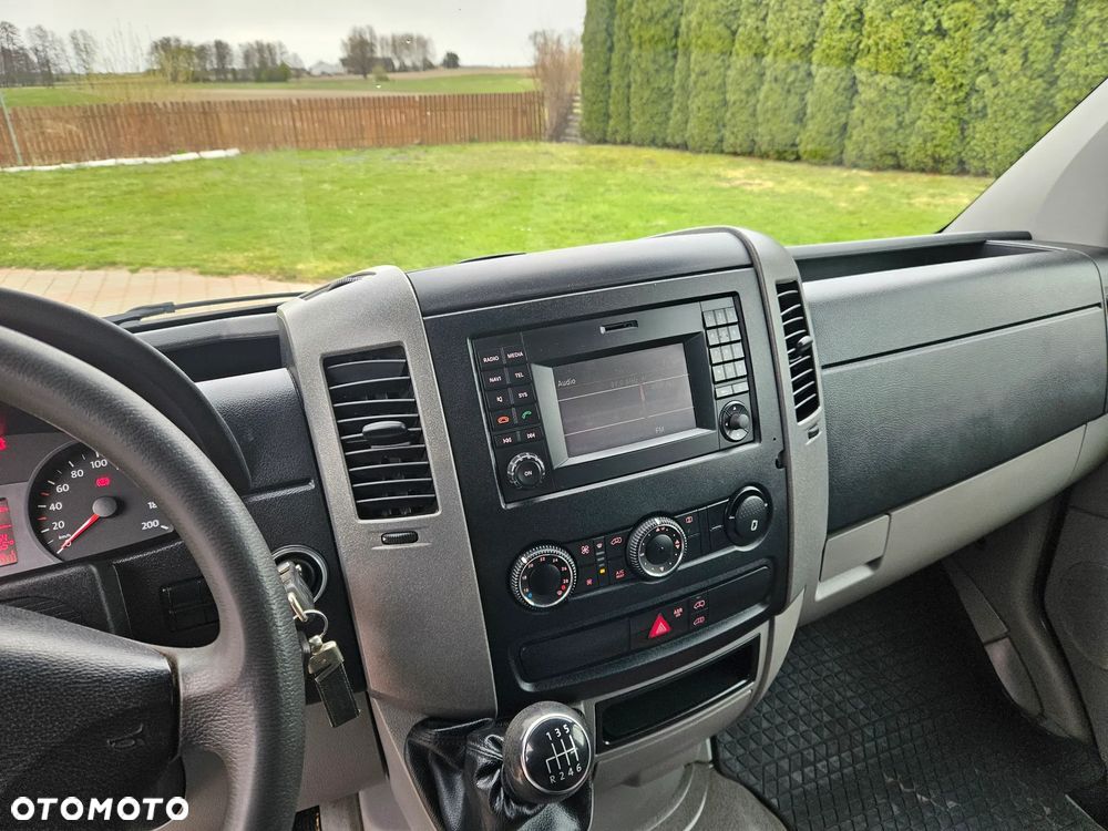 Volkswagen Crafter - 16