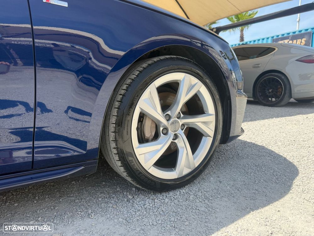 Audi A4 40 TDI S line S tronic - 30