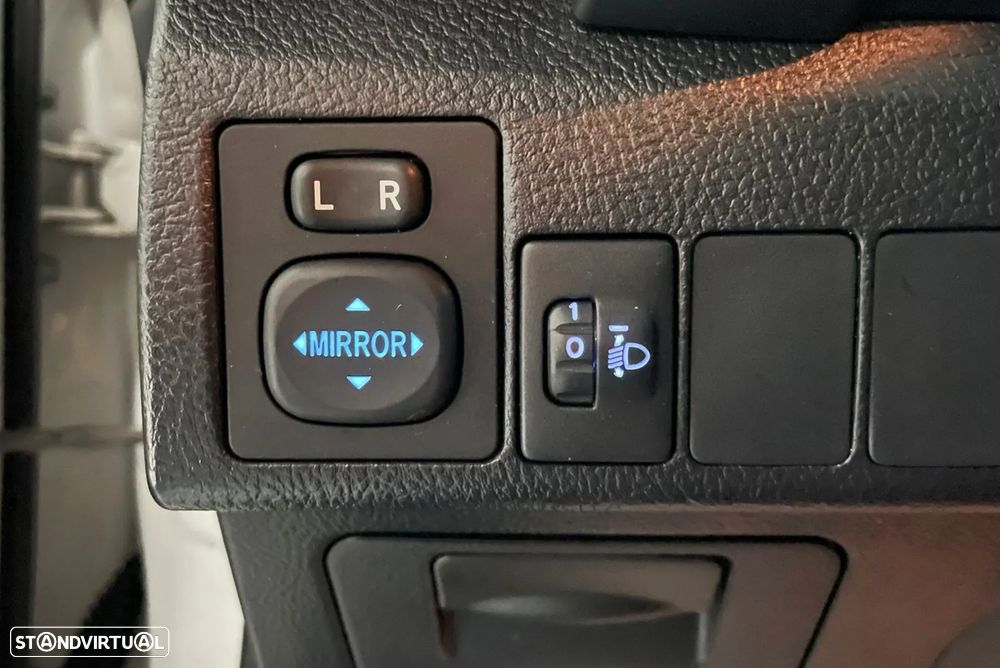 Toyota Auris 1.4 D-4D Exclusive - 45