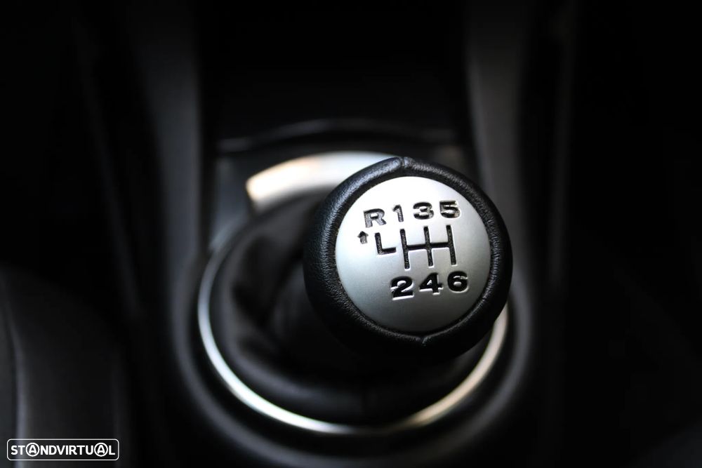 Citroën C4 2.0 HDi FAP VTS - 40