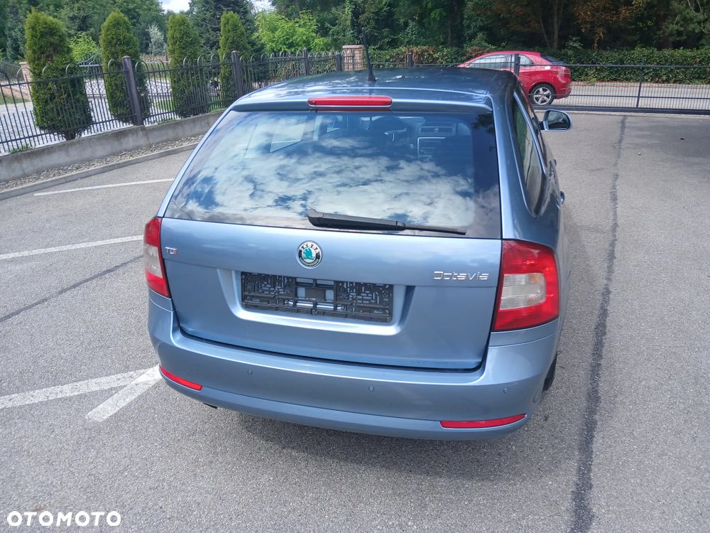 Skoda Octavia 2.0 TDI DPF DSG Elegance - 7