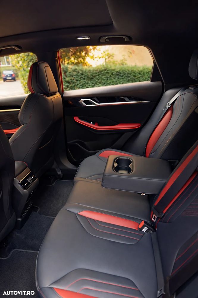 Geely Coolray 1.5 T-GDI 7DCT GF - 9