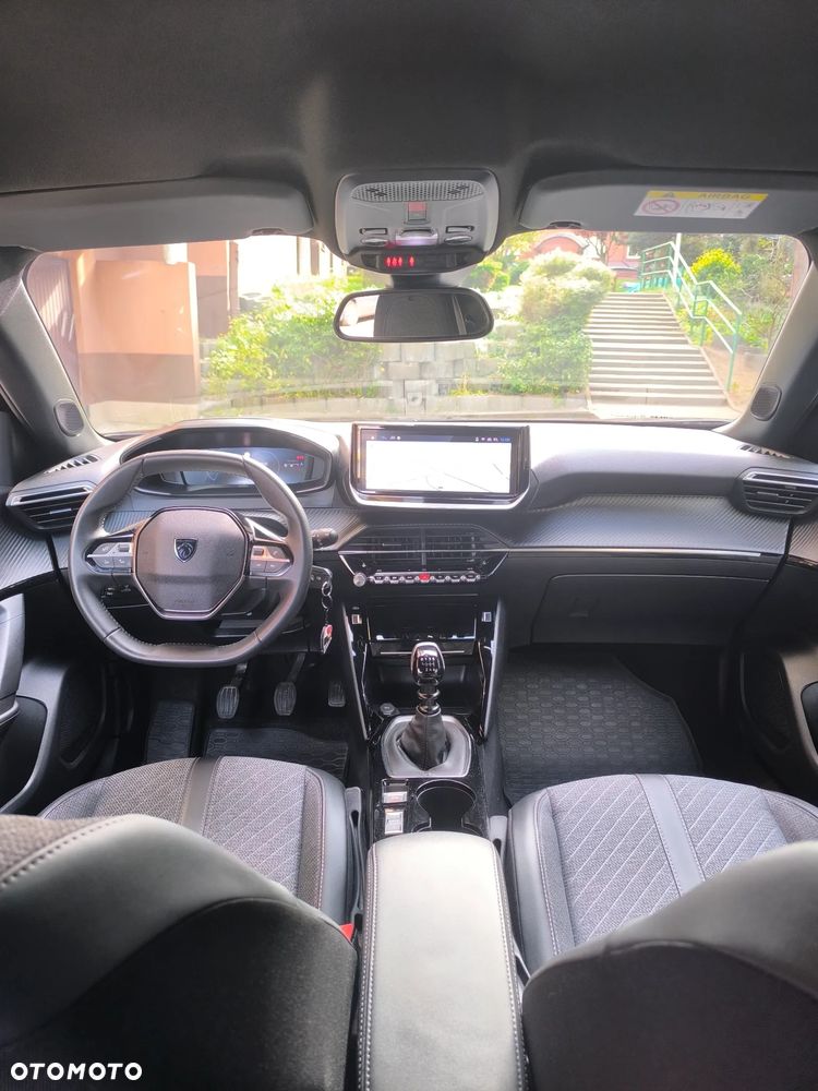 Peugeot 2008 PureTech 100 Allure - 11