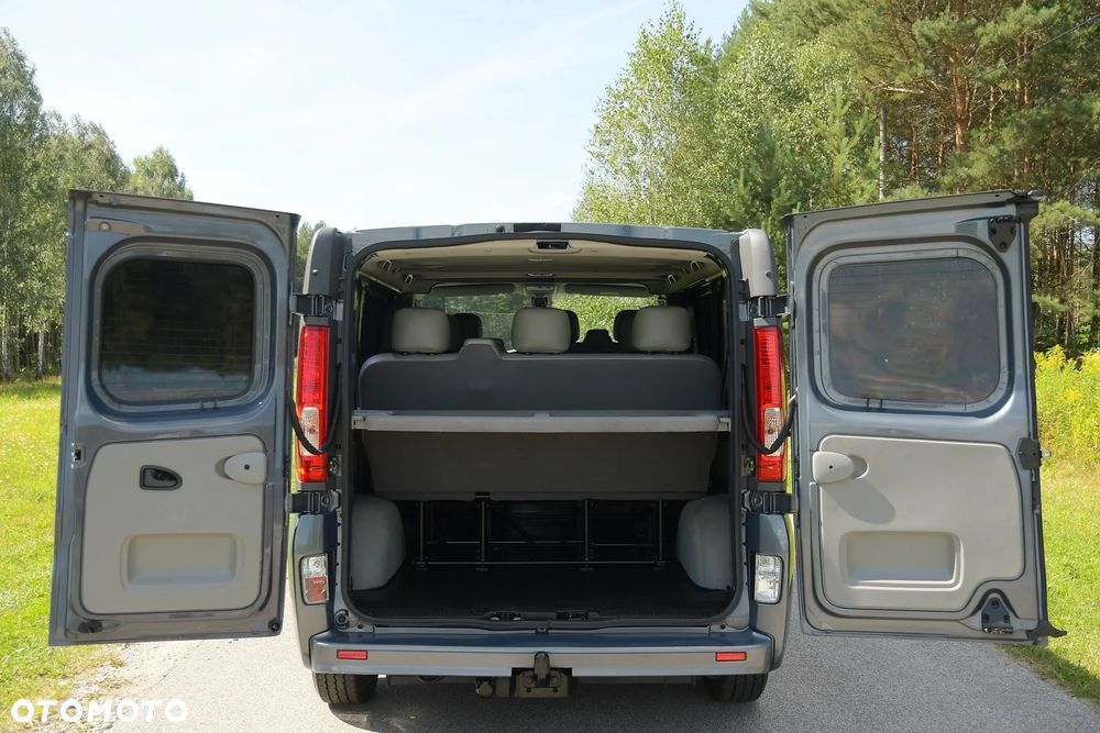 Renault Trafic - 15