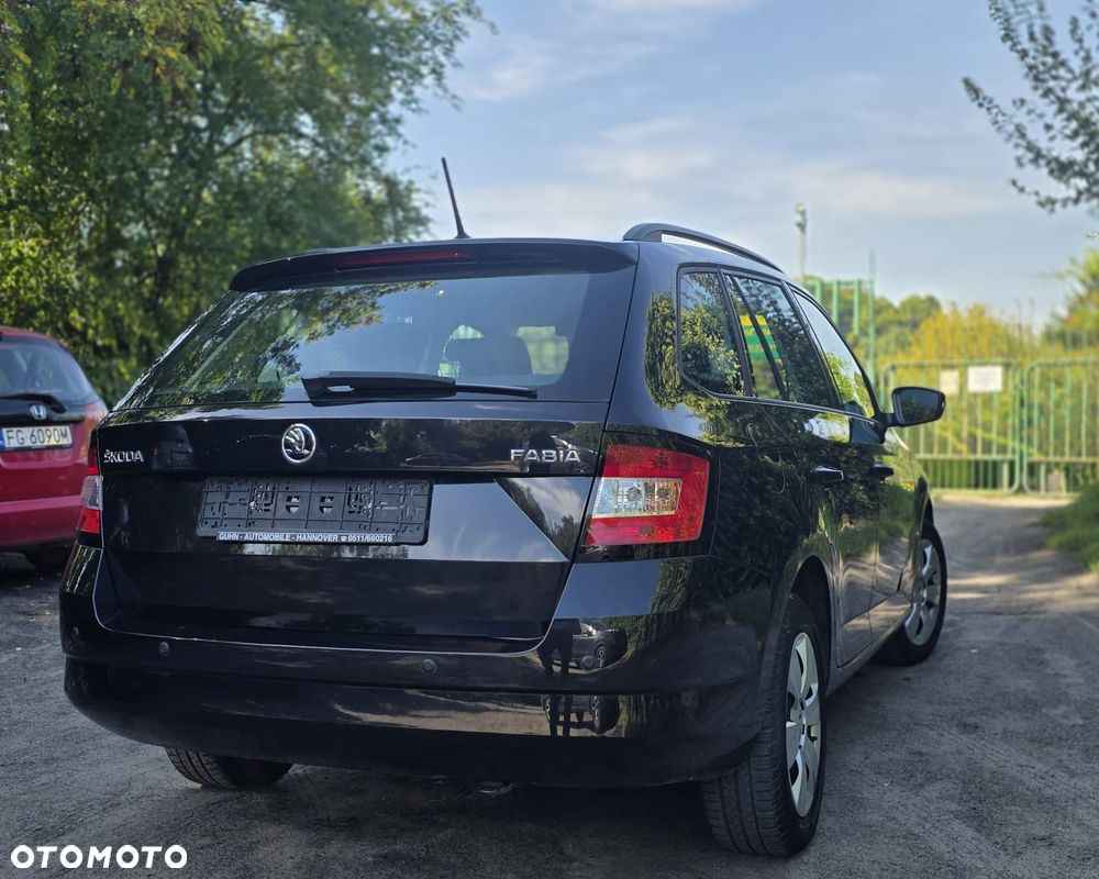 Skoda Fabia - 3