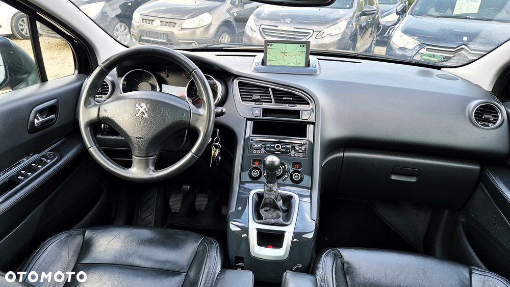 Peugeot 5008 1.6 Premium - 33