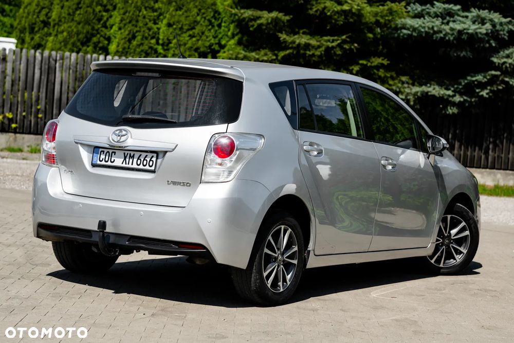 Toyota Verso 1.6 D-4D 5-Sitzer Start/Stop Edition S+ - 10