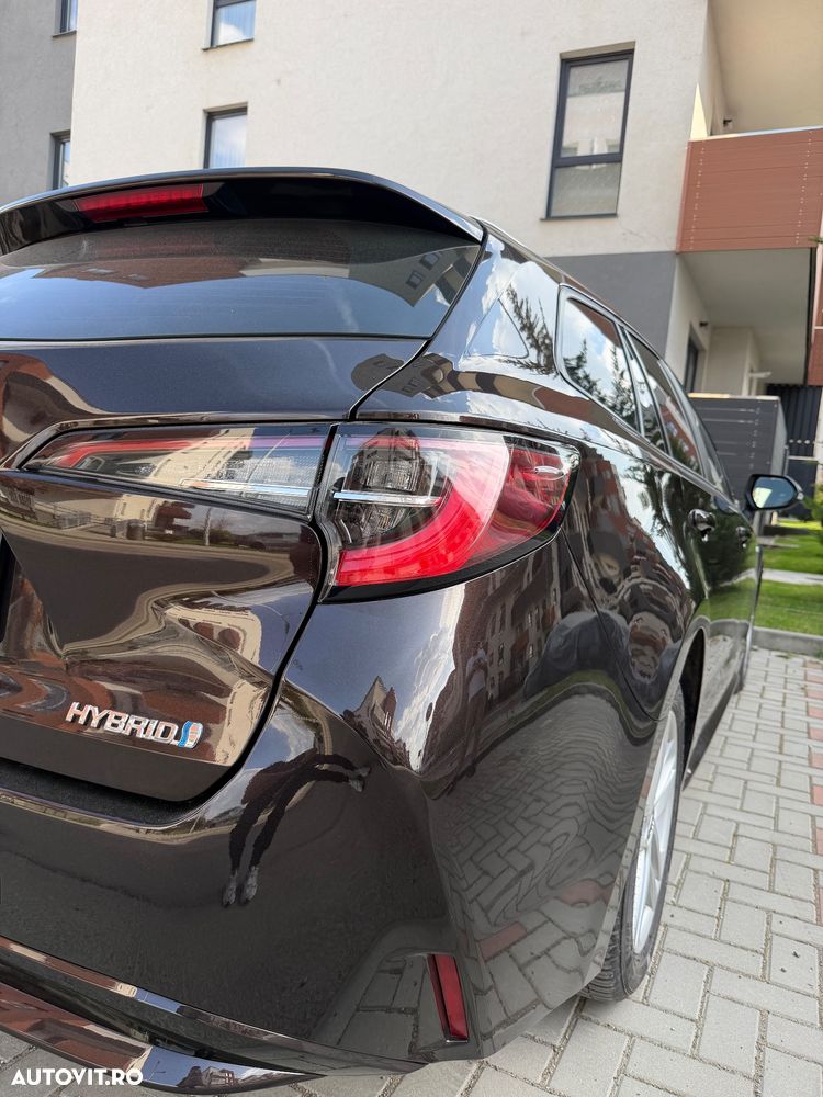 Toyota Corolla 1.8 Comfort - 10