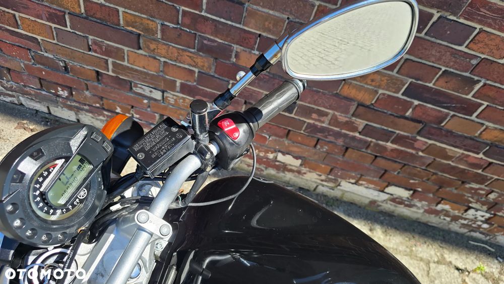 Yamaha FZ6 - 18