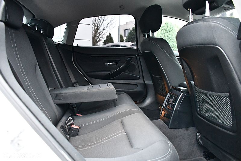 BMW Seria 4 420i Sport-Aut Sport Line - 21