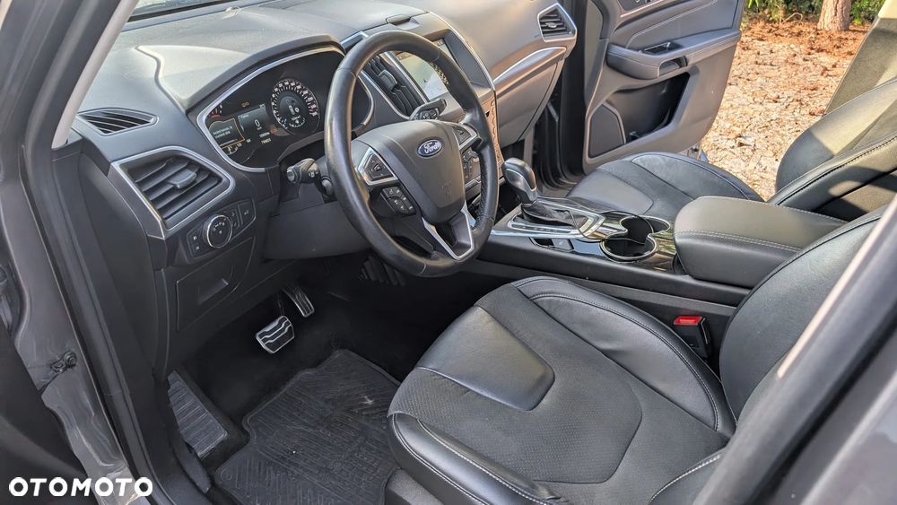 Ford S-Max 2.0 TDCi 4WD Titanium PowerShift - 15