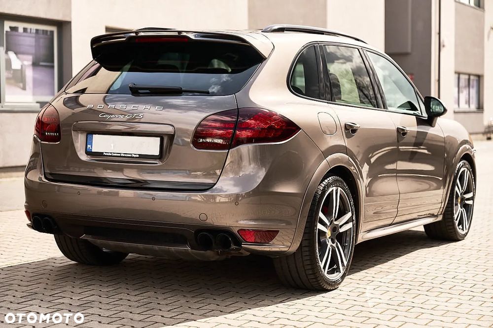 Porsche Cayenne - 3