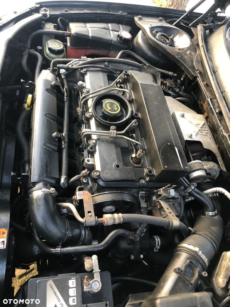 Ford Mondeo 2.0 TDDi Ghia - 18