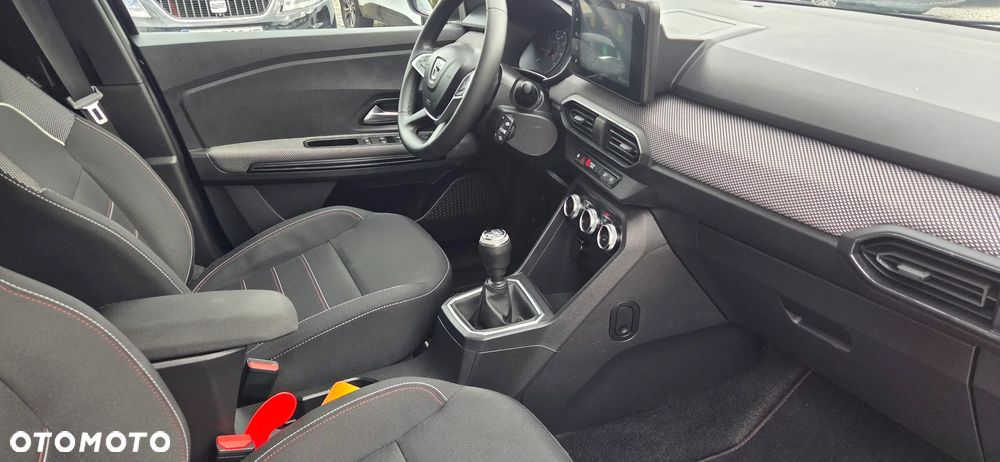 Dacia Jogger - 38