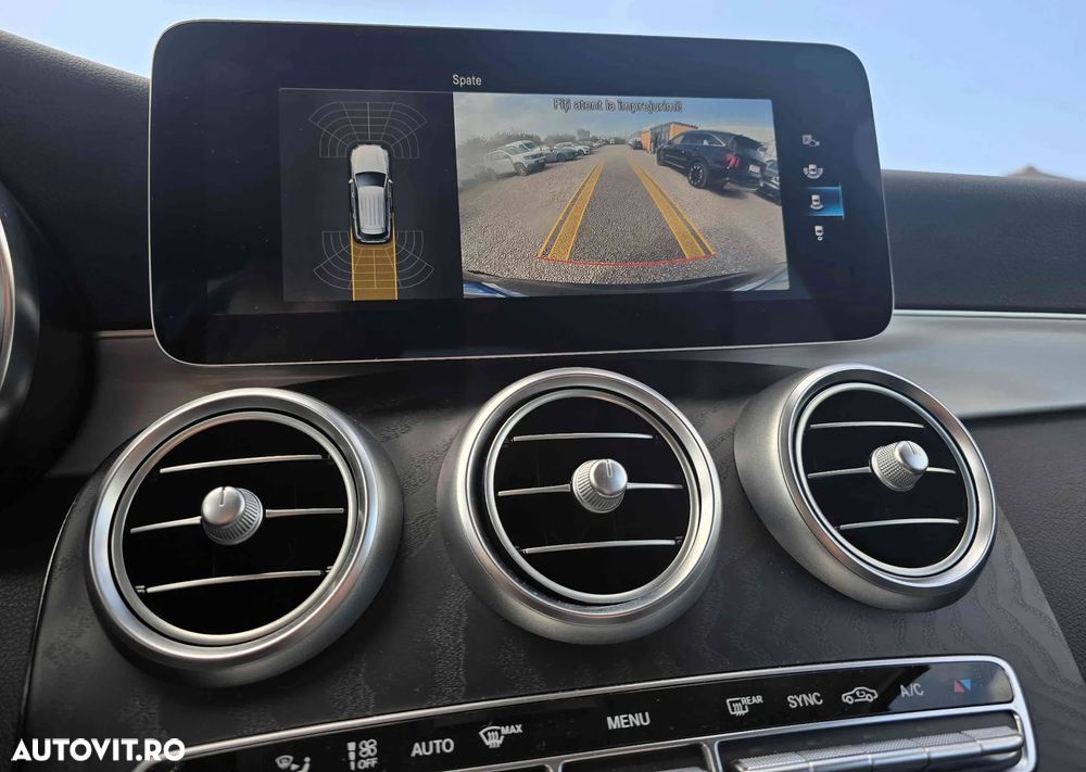 Mercedes-Benz GLC - 16