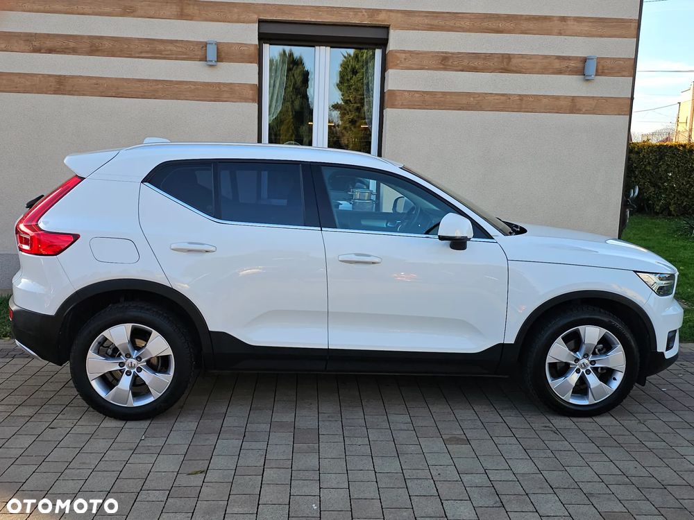 Volvo XC 40 D3 SCR Momentum - 13