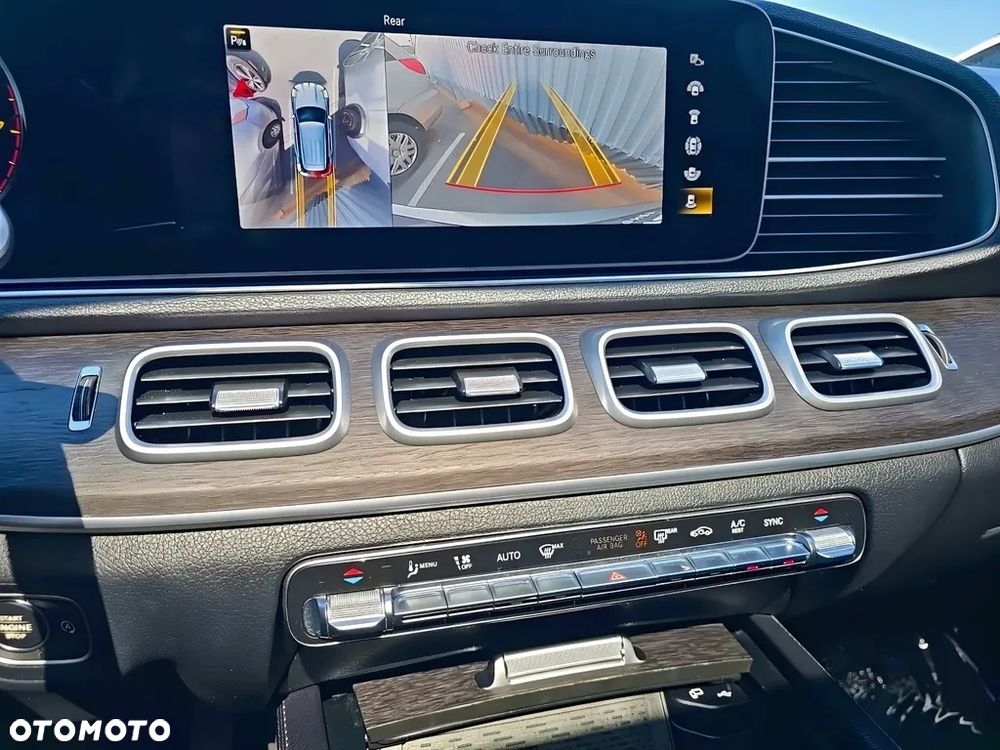 Mercedes-Benz GLE - 7