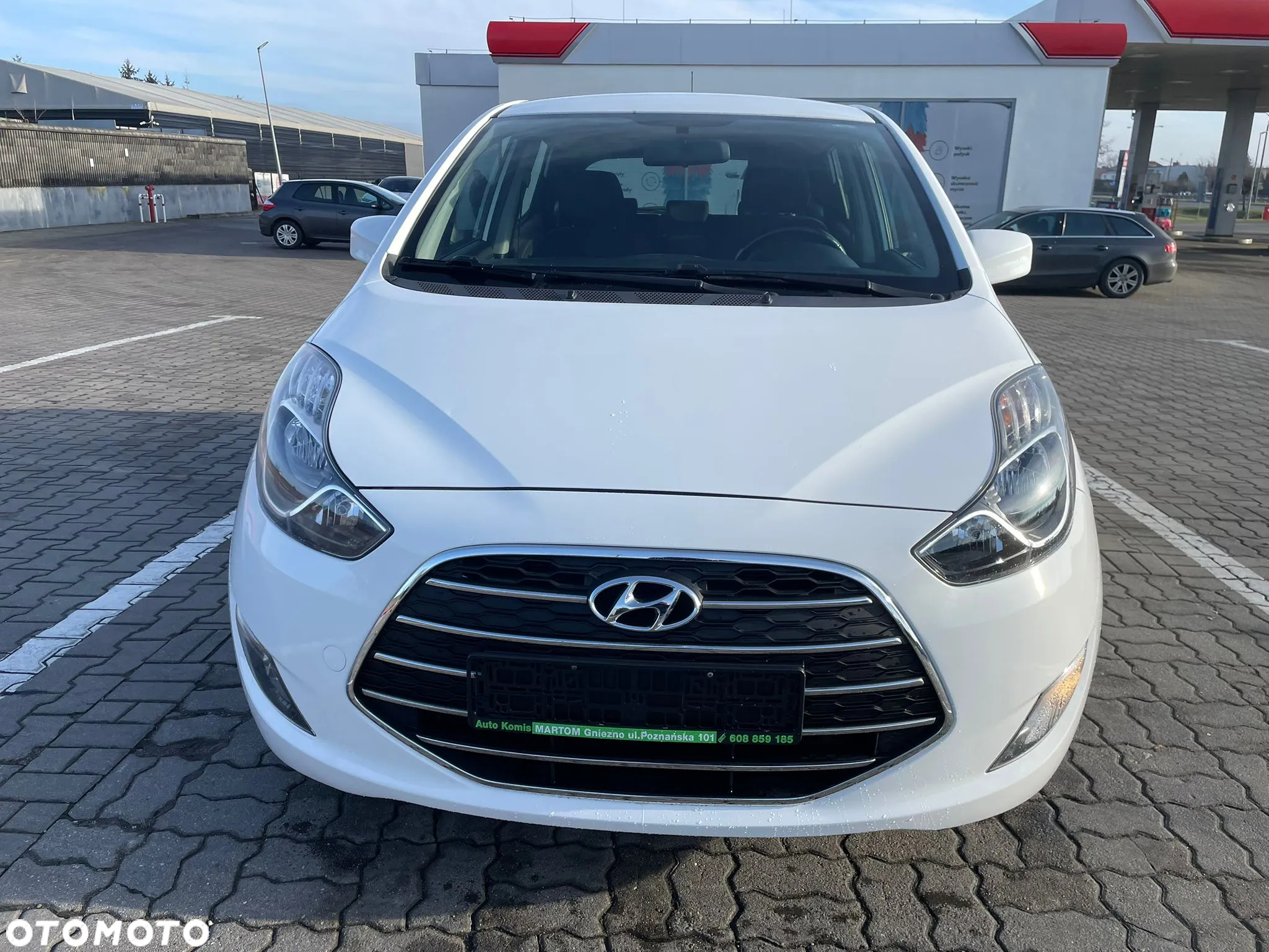 Hyundai ix20 1.4 blue Comfort - 14
