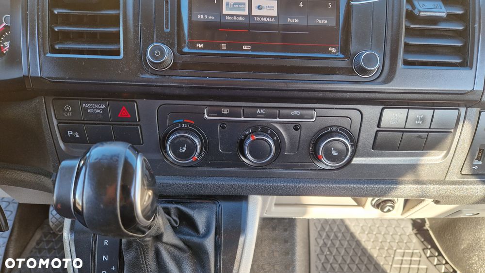 Volkswagen Transporter - 12