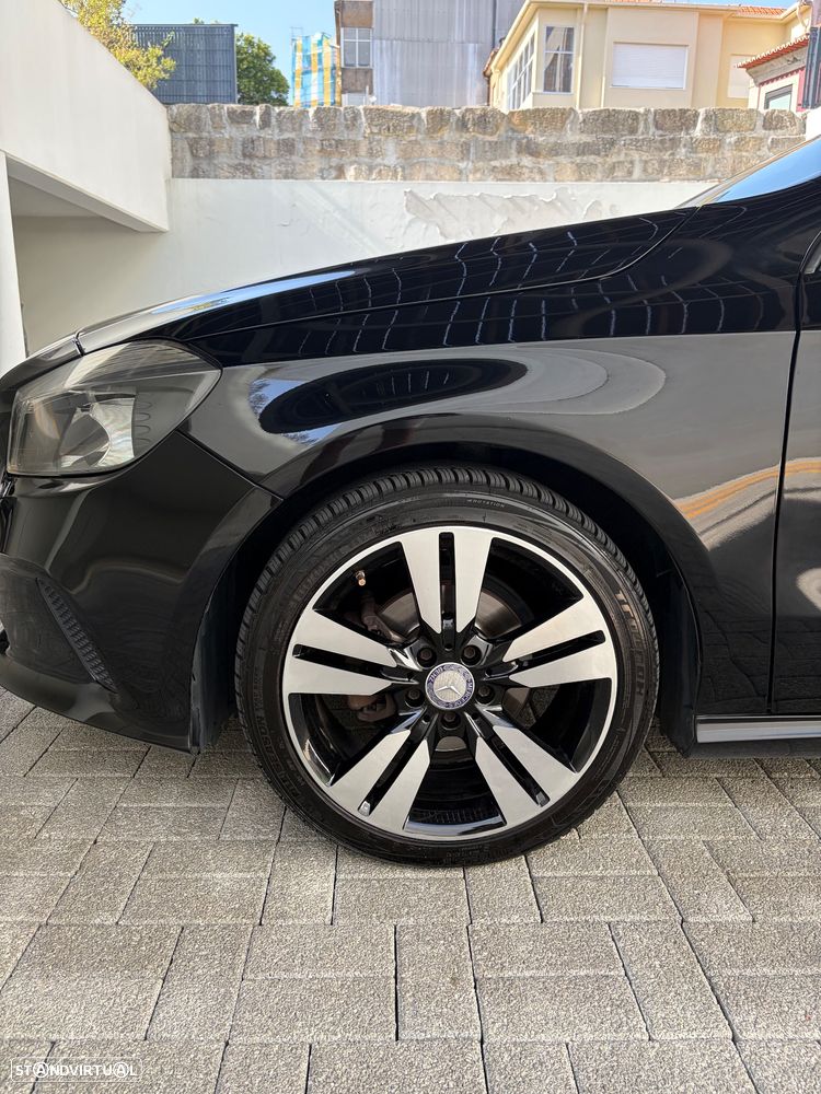 Mercedes-Benz A 160 d Fleet Pack Urban - 4