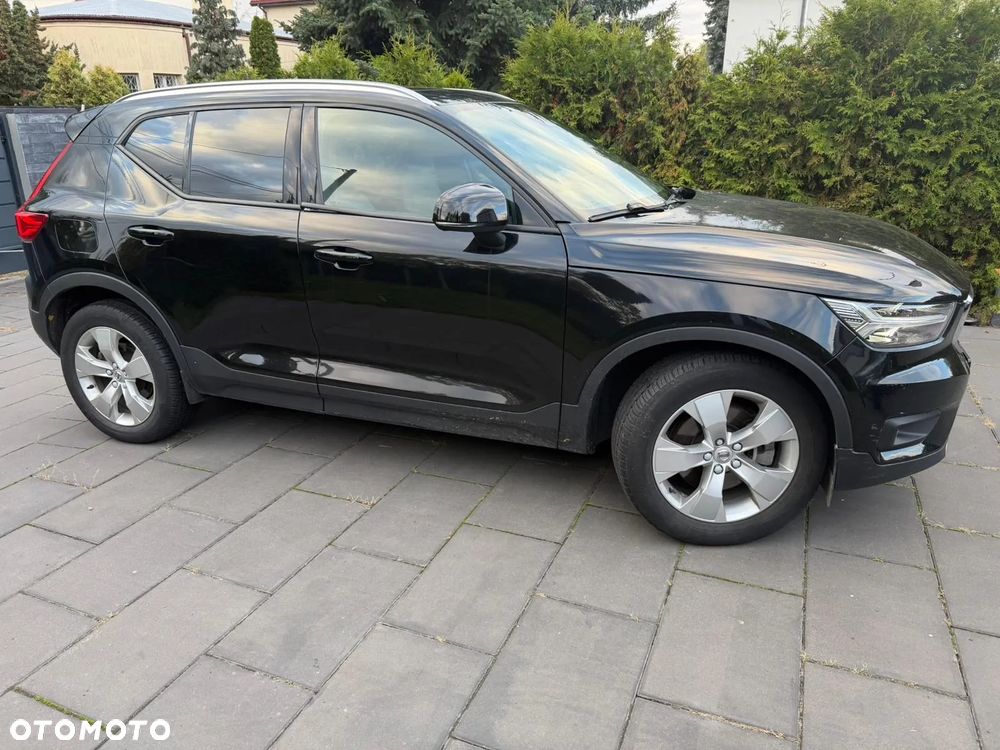 Volvo XC 40 T5 AWD Geartronic Momentum Pro - 3