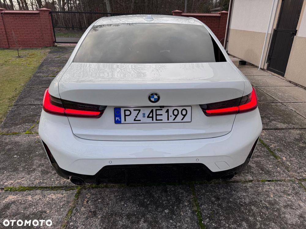 BMW Seria 3 320d xDrive M Sport Sport - 10