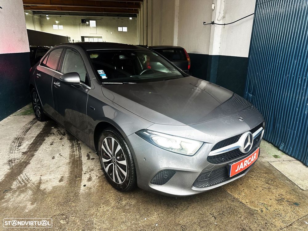 Mercedes-Benz A 250 Limousine e Style Plus - 1