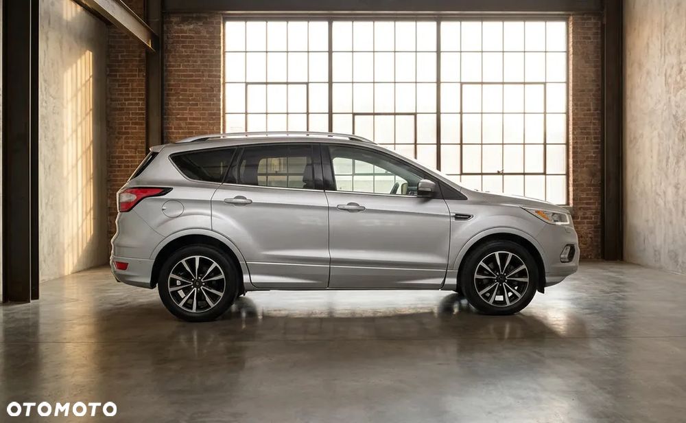 Ford Kuga 1.5 TDCi FWD ST-Line - 3
